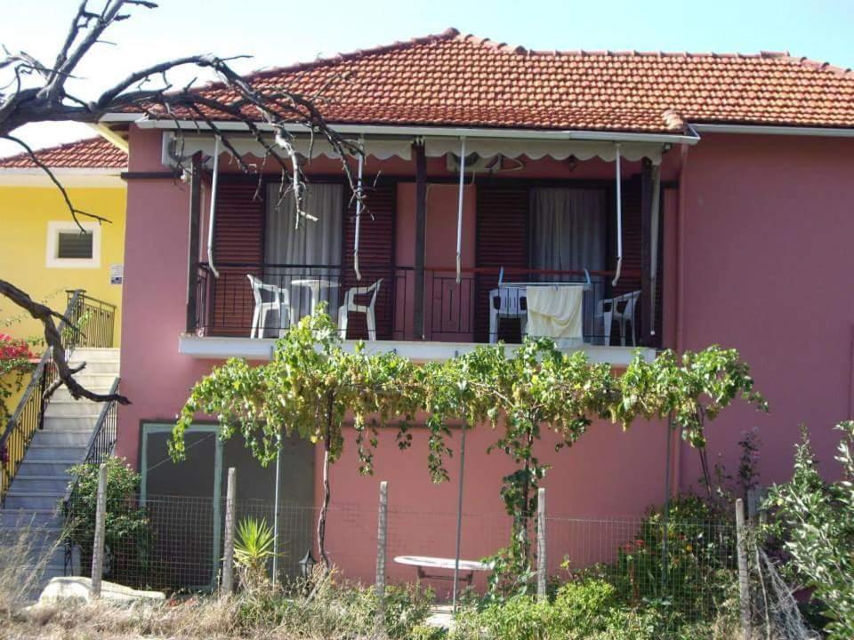 Eros Appartments Kalamítsi Esterno foto